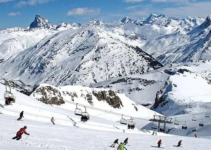 Lägenhet Atico Duplex Reformado Con Vistas A La Montana *