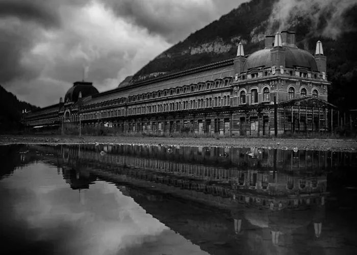 Atico Duplex Reformado Con Vistas A La Montana Canfranc