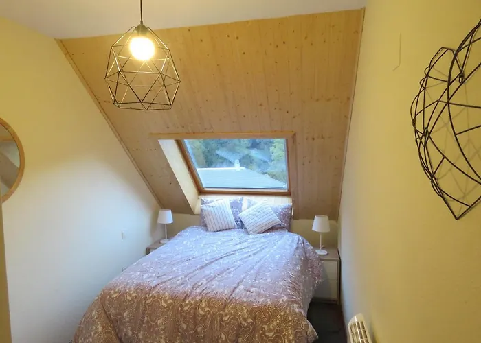 Atico Duplex Reformado Con Vistas A La Montana *